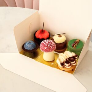 Selection box of 6