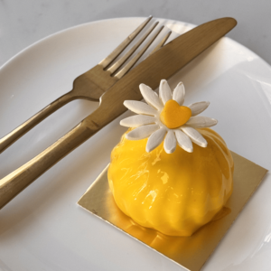 Amber Flower Cake